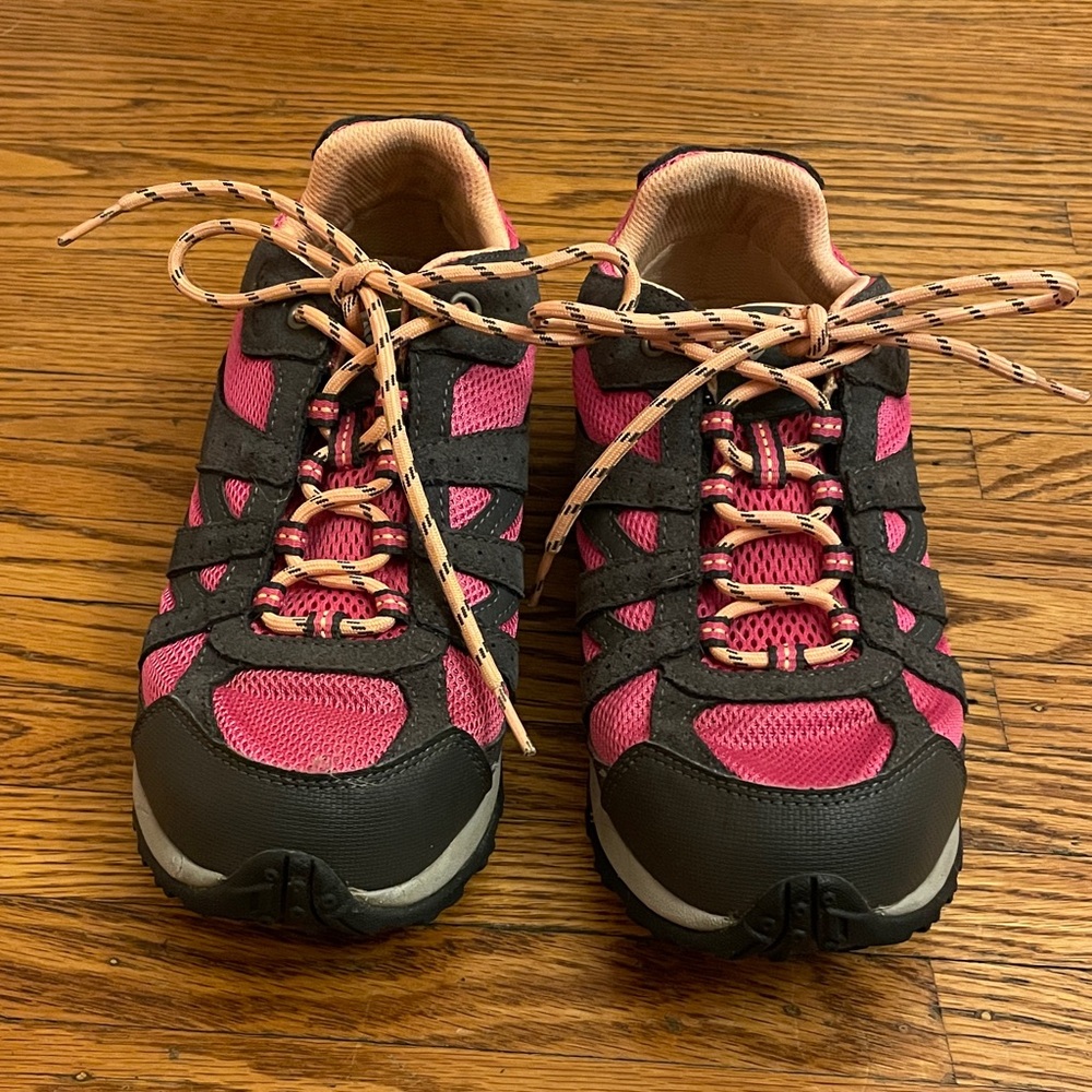 Columbia Peach and Black Shoes